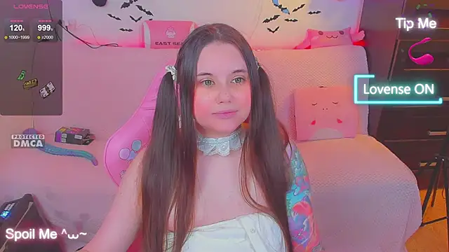 Lolisuccub online show from 12-20-25, 06:37