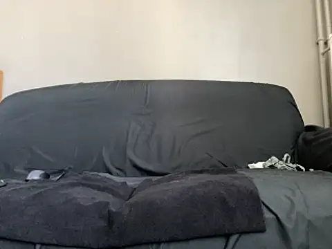 BruceIsHorny  online show from 04-03-26, 02:59