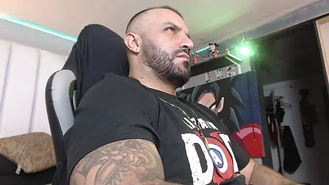 Snapshot of bardock_1 chatting on 01-07-25, 03:57 bardock 1 online show from 01-07-25, 03:57