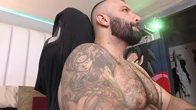 Snapshot of bardock_1 chatting on 01-26-25, 04:51 bardock 1 online show from 01-26-25, 04:51