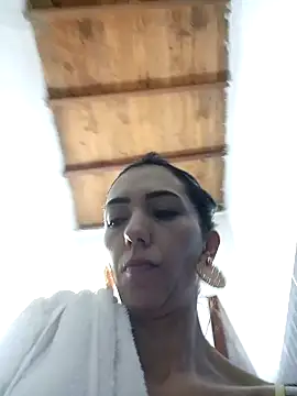 LunaZambrano online show from 02-08-25, 05:39