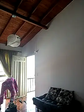 LunaZambrano online show from 02-15-25, 03:06