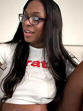 CandyLuxxxx online show from 10-05-25, 10:57