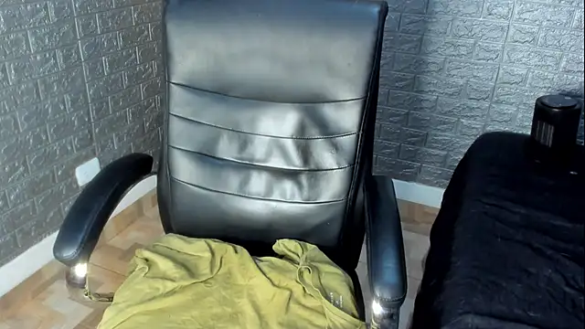 Dmtry6 online show from 10-16-25, 07:37