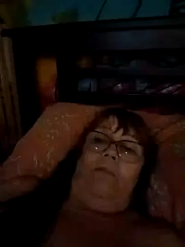 Snapshot of bellaau chatting on 01-12-25, 07:21 bellaau online show from 01-12-25, 07:21