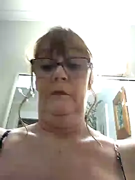 Snapshot of bellaau chatting on 01-17-25, 07:08 bellaau online show from 01-17-25, 07:08