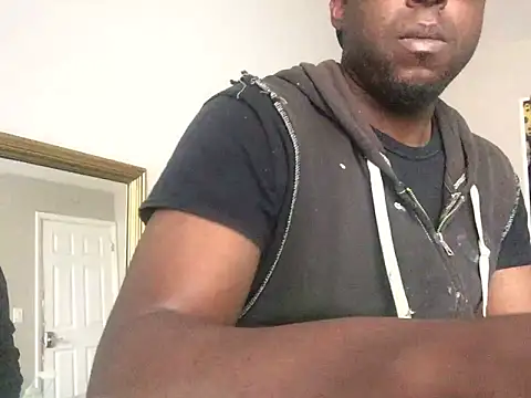 Snapshot of Londonfrotadejr chatting on 03-13-25, 11:59 Londonfrotadejr online show from 03-13-25, 11:59