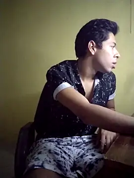 Sexyzino online show from 10-15-25, 04:34