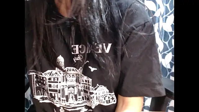 CuteRhea69 online show from 03-18-25, 03:21