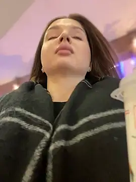 KrisMagnoly online show from 02-18-26, 05:42