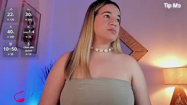 Antonellachic73 online show from 12-22-25, 08:06