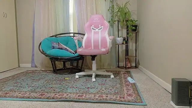 Emihaze online show from 03-28-26, 04:17