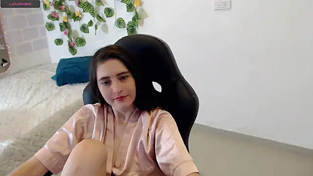 tania sweet   online show from 03-22-25, 06:58