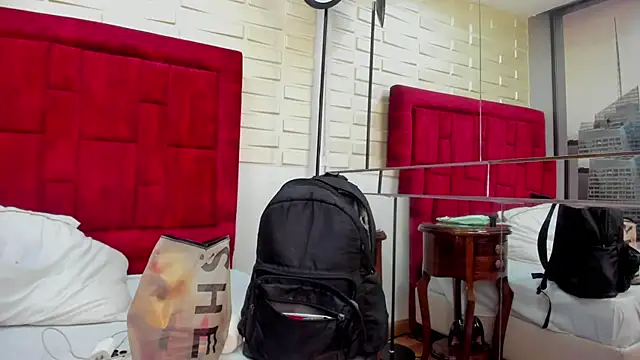 Tayra Siny online show from 10-15-25, 04:34