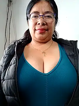   valentina18 online show from 03-05-25, 01:17