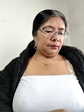   valentina18 online show from 12-16-25, 01:16