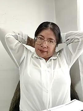   valentina18 online show from 01-19-26, 01:15