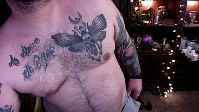 Snapshot of BeardedBear999 chatting on 01-20-25, 07:46 BeardedBear999 online show from 01-20-25, 07:46