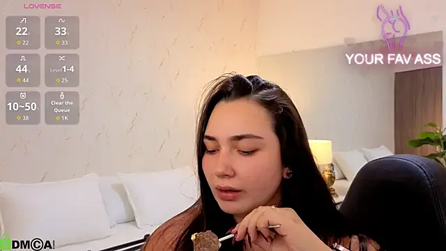 ava blue online show from 10-09-25, 07:56