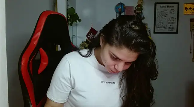 Nikkykora15 online show from 12-23-24, 02:13