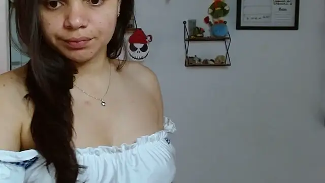 Nikkykora15 online show from 10-31-25, 06:53