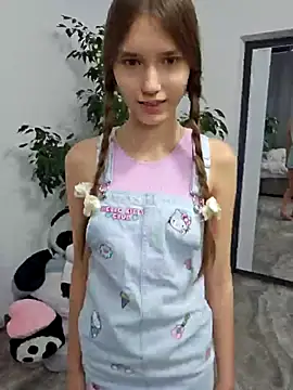 Snapshot of elikako chatting on 03-21-25, 09:56 elikako online show from 03-21-25, 09:56