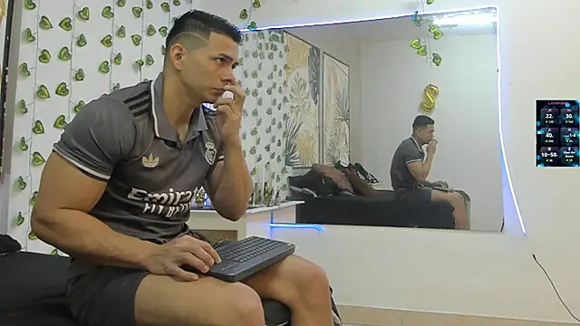 ChoreyTaiylor online show from 11-15-25, 02:46