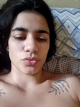 Snapshot of Mamamiabr chatting on 03-24-26, 07:41 Mamamiabr online show from 03-24-26, 07:41