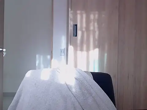 Snapshot of ChrisDamon chatting on 09-12-25, 12:16 ChrisDamon online show from 09-12-25, 12:16