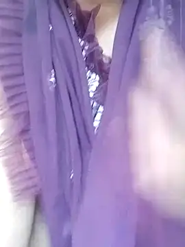 Snapshot of Beautifulsex4u chatting on 02-23-25, 10:49 Beautifulsex4u online show from 02-23-25, 10:49