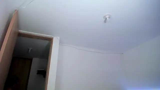 Snapshot of _alicia_z chatting on 03-01-25, 01:00 alicia z online show from 03-01-25, 01:00