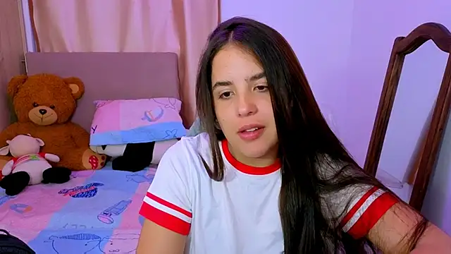 Snapshot of _alicia_z chatting on 02-26-26, 04:22 alicia z online show from 02-26-26, 04:22