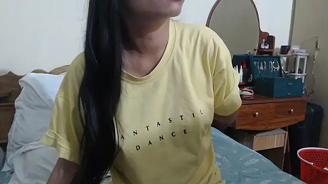Snapshot of Beauty_Asian_Tina chatting on 10-04-25, 08:29 Beauty Asian Tina online show from 10-04-25, 08:29