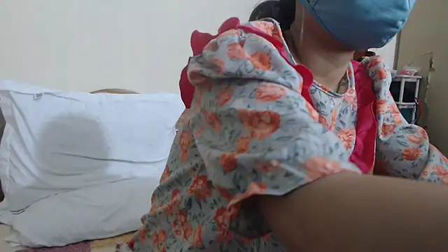 Snapshot of Beauty_Asian_Tina chatting on 01-14-26, 02:39 Beauty Asian Tina online show from 01-14-26, 02:39