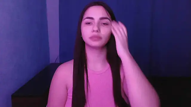 Snapshot of HannahMeid chatting on 01-21-25, 06:55 HannahMeid online show from 01-21-25, 06:55