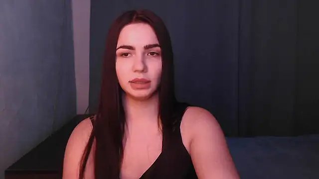 Snapshot of HannahMeid chatting on 02-10-25, 07:17 HannahMeid online show from 02-10-25, 07:17