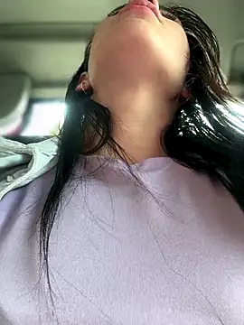 Snapshot of __IRIS__ chatting on 12-05-24, 06:55 IRIS online show from 12-05-24, 06:55