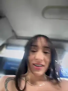 Snapshot of __IRIS__ chatting on 01-14-25, 04:08 IRIS online show from 01-14-25, 04:08