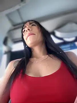 Snapshot of __IRIS__ chatting on 01-16-25, 03:24 IRIS online show from 01-16-25, 03:24