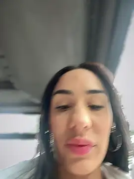 Snapshot of __IRIS__ chatting on 03-12-25, 01:51 IRIS online show from 03-12-25, 01:51