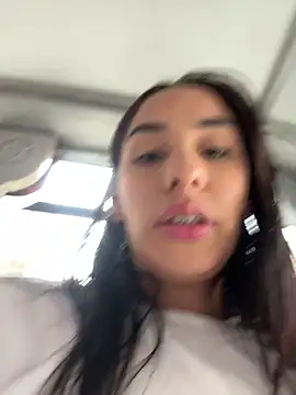 Snapshot of __IRIS__ chatting on 03-12-25, 06:55 IRIS online show from 03-12-25, 06:55