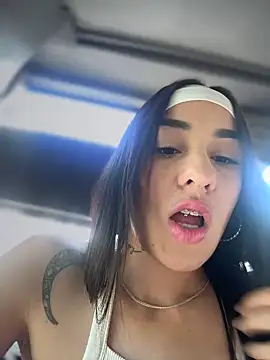 Snapshot of __IRIS__ chatting on 03-19-25, 02:02 IRIS online show from 03-19-25, 02:02