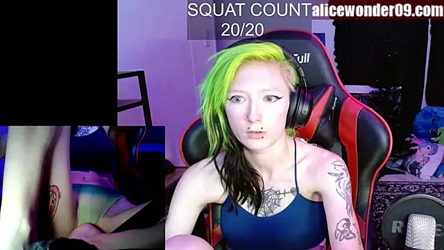 alicewonder09 online show from 11-14-25, 05:28