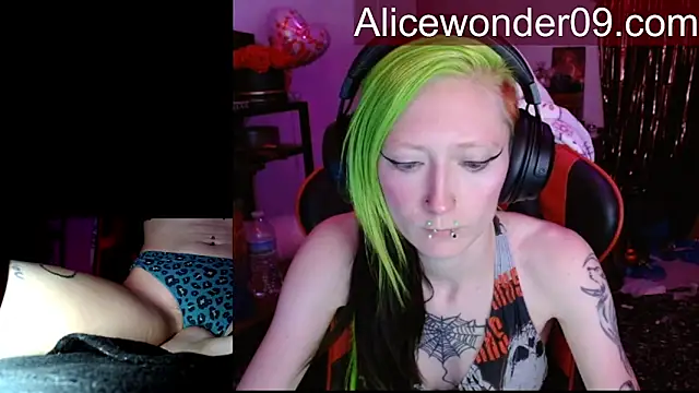 alicewonder09 online show from 02-25-26, 03:38