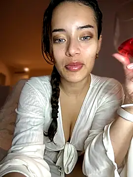 MistressBelleNoire online show from 12-04-24, 11:13