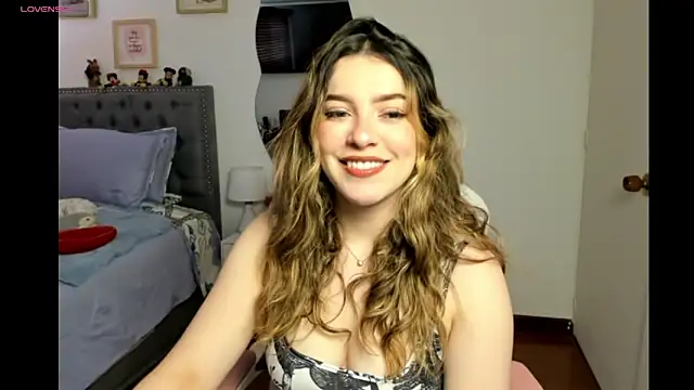 Snapshot of samysweet_8 chatting on 12-03-24, 01:32 samysweet 8 online show from 12-03-24, 01:32