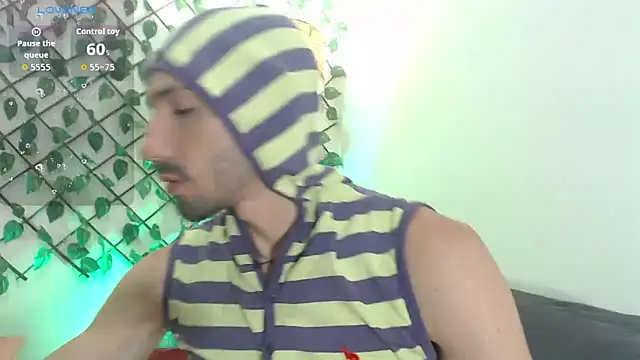 Snapshot of JACKMARCKOS chatting on 11-27-25, 11:45 JACKMARCKOS online show from 11-27-25, 11:45