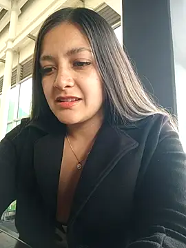 alana 69 online show from 10-16-25, 09:49