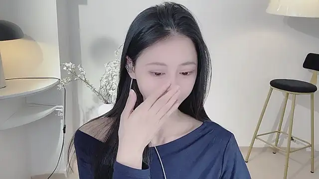 Ocean--Lili online show from 01-07-26, 02:19