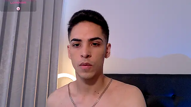 Snapshot of aodaboyyy chatting on 10-09-25, 12:58 aodaboyyy online show from 10-09-25, 12:58